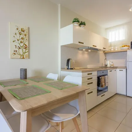 1bdr El Dorado Ocean View Americas Apartamento