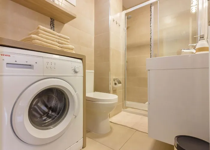 1bdr El Dorado Ocean View Americas *