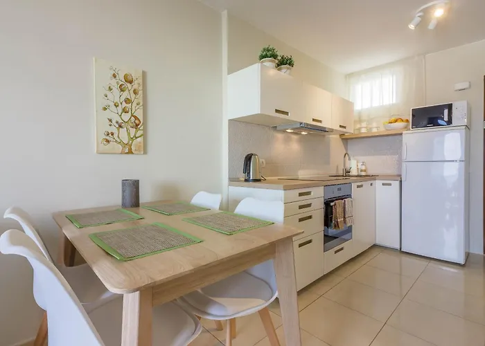 1bdr El Dorado Ocean View Americas Apartament